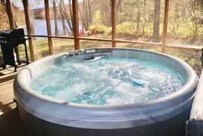 Stepping Stone Cabin - The Perfect Riverfront Getaway! - Image 5