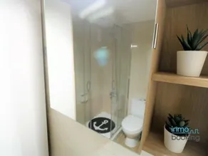 Nouveau Loft international, climatisé avec piscine et plage. - Image 4
