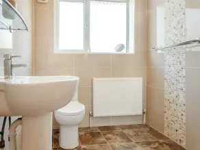 ABERMOR, family friendly, country holiday cottage in Moelfre - Image 3