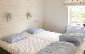 Increíble casa en Steninge con cocina - Image 5
