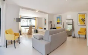 Villa D'architecte, Domaine Privé du Cap Bénat - Image 5