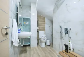 Newly Built 2-Bedroom Villa, A/C, Private Pool, 5 mins walk to Restaurants & Beach in Agios Georgios - Image 3