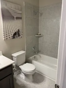 Brand new charming 2 bedroom Townhouse get away - Image 5