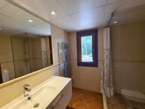Large villa with pool and jacuzzi in a residential area - Image 5