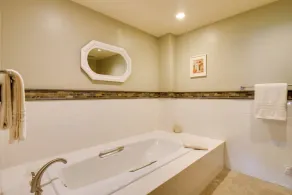 7 bedroom 8-baths, 270 degree views of Beaver Creek ski runs and the mountain - Image 5