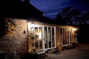 Grange Farm Lodge - Image 2