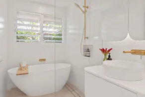 Sun Daze Beach House - Image 2