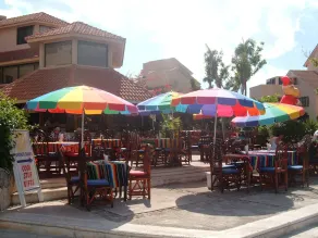Beachfront placering med 2 Pools; Privat terrasse - Image 4
