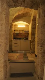 Two-room apartment in a 700 house a few km from the sea convenient to all services - Image 2