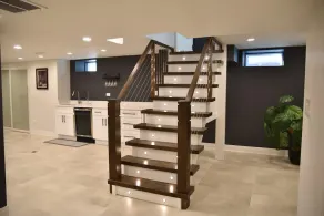 Casa 22 Luxury & Modern 3BD 2BA Home in Skokie - Image 2