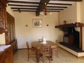 Dans une Aile D'une Ancienne Maison de Maître - Image 5