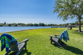 A Waterfront Escape Awaits! - Image 5