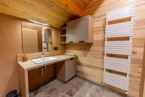 Appartement \"Le Chalet De La Source\" avec vue sur les montagnes, terrasse privée et Wi-Fi - Image 3