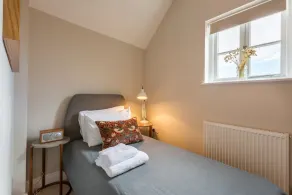 Cirencester Park Cottage - Image 5