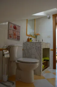 House ideal for large families, in a quiet place, 5 minutes from the beach! - Image 4