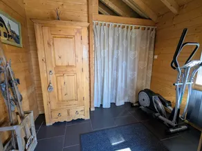 Comfortable chalet with terrace and wood stove, pets allowed - Image 2