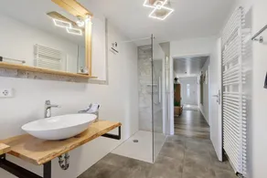 Apartamento \"glüxnest\" com terraço privado, jardim comum, sauna e Wi-Fi - Image 4