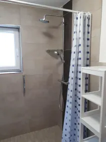 80 m²,, apartamento sem barreiras familiar, com vista para o campo de golfe - Image 3