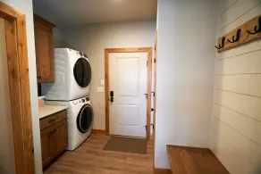 Sun Valley Luxury Lake Home - Newer Construction on Sandy Shore of Spider Lake  - Image 2