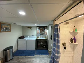 Newly Remodeled Home On Quite Bay of Minocqua Lake 2 miles from town - Image 5