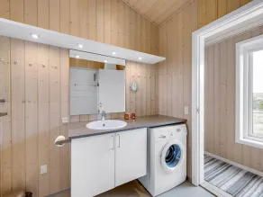 Holiday Home Paaske - from the sea by Interhome - Image 3