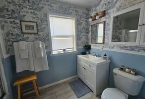Kate's Canalside Cottage - Image 3