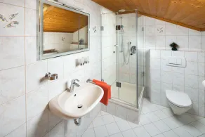 Ferienwohnung 2 für 2 bis 4 Personen, 75 qm,  2 Schlafzimmer, Balkon - Image 2