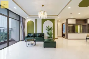 Luxury Radison at Landmark 81 Vinhomes - Image 3