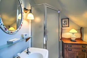 Bellows Place Great for Family and Group Getaways - Image 3