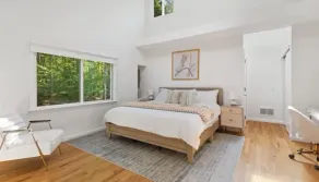 Just renovated, Amazing oasis, heated pool-spa, between Sag Harbor -Southampton - Image 5