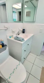 Comfortable Condo with Pool & Fishing Dock – Walk to the Beach, No Car Needed! - Image 2