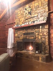 St. Eustace Family Lodge: Cabin adjoining National Forest - Image 2