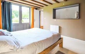 3 Bedroom Pet Friendly Home In Cormeilles - Image 5
