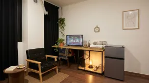 Billy Hotel - Image 2