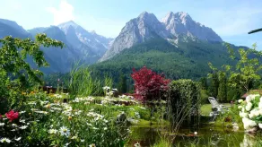 Frühholz—The Vacation Home, 5-Star \"Wank\" Apartment in Grainau & Shared Garden - Image 2