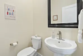 Ferienhaus mit Grill und Whirlpool | Wasserblick | Perfekt für die Arbeit von Zuhause - Image 3
