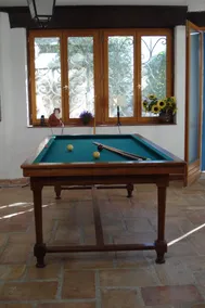 Smuk provencalsk hus med saltvandspool og stor have tæt på landsbyen - Image 2