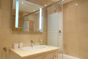 Luxury apartment with terrace, garage and pool. - Image 2