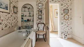 Georgian Old Rectory with heated Pool\n82  5 Star Reviews on Trip Advisor - Image 4