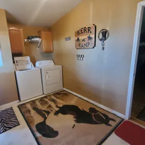 4Bedrm House + Horse Facilities - Image 2
