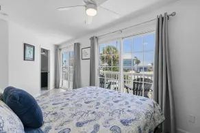 Barefoot Bungalow - Image 5