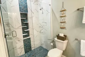 3BR w/pool, Walk to Beach, Cozy Family Cottage - Image 5