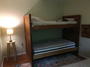 Out where the blacktop ends: Rent our 2BR country lover's retreat. - Image 4
