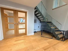 Garnet 3br Large Home NR RAF Pet Friendly - Image 4