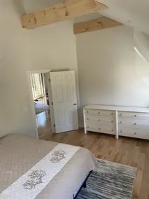 Reset and Relax in Luxury Cottage - Image 4