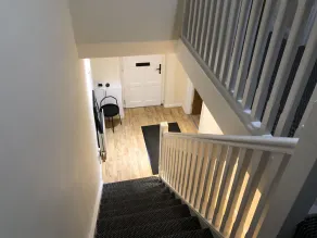 Entire house with ensuite and WIFI - Image 3