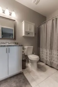 NEW 3 BR home in immaculate condition, mountain views just outside of Tucson - Image 3