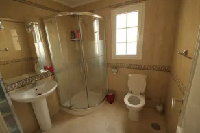  2 BEDROOM APARTMENT WITH VERY LARGE TERRACE - Image 4