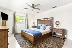 Htd Saltwater Pool! Walk to BEACH! PingPong! BBQ! - Image 5