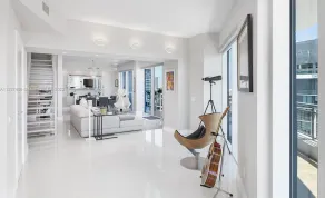 Lux PH in Brickell - Image 4